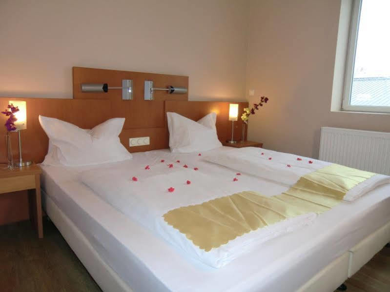 Panorama Hotel Frankfurt Offenbach Sued ภายนอก รูปภาพ